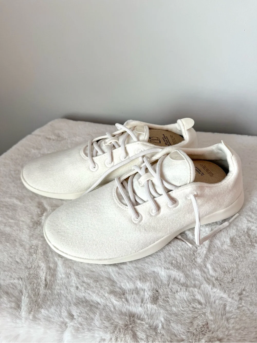 NEW Men's Allbirds Wool Runner Casual Lace-Up Sneakers in Natural White Size 11